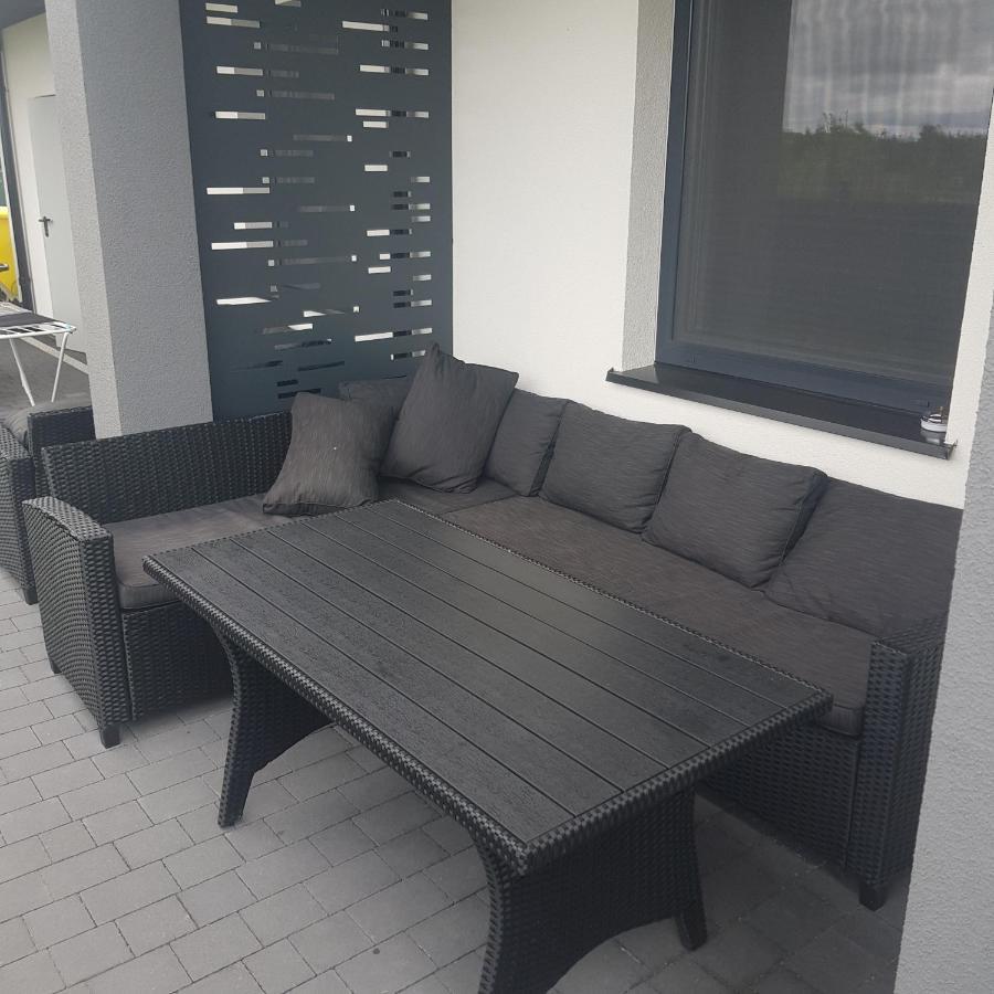 Apartamenty U Wioli I Marcina Leba Exterior foto